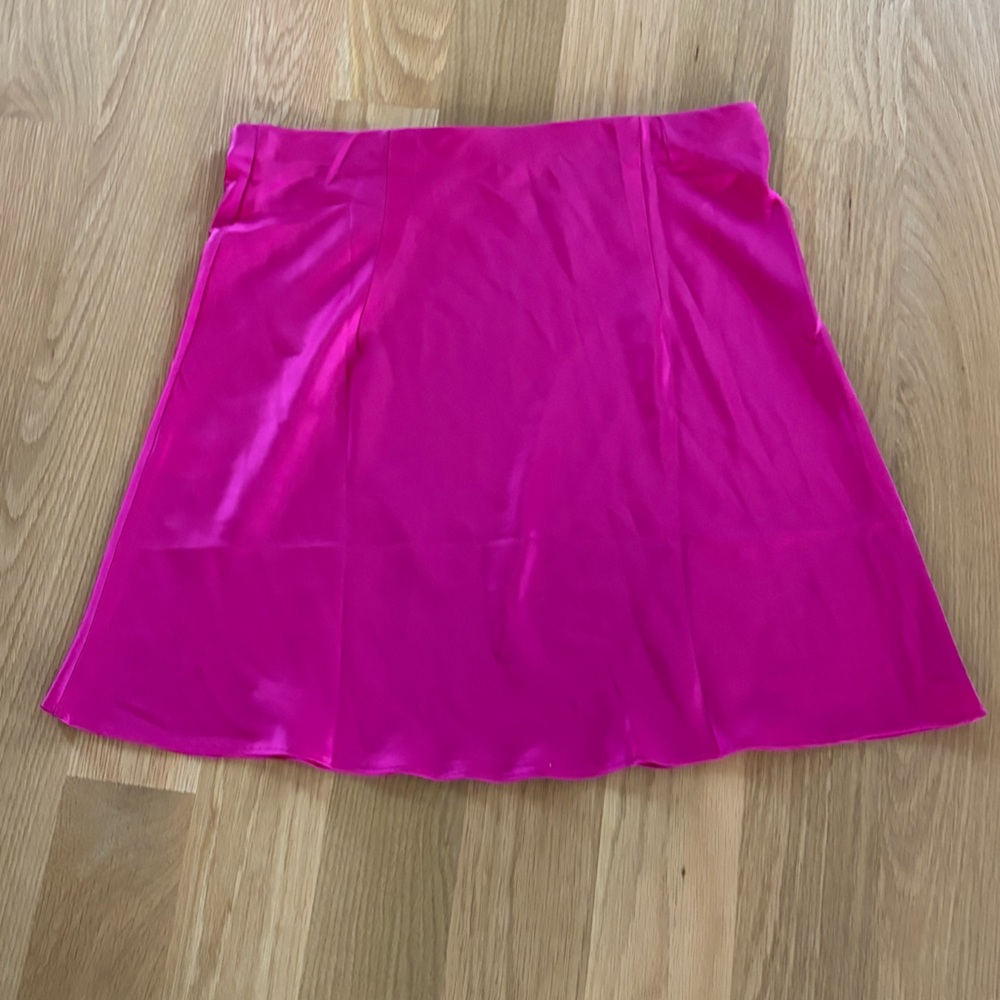 Hot pink silk miniskirt by love, mar